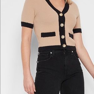 Trendy button short sleeve cardigan worn once